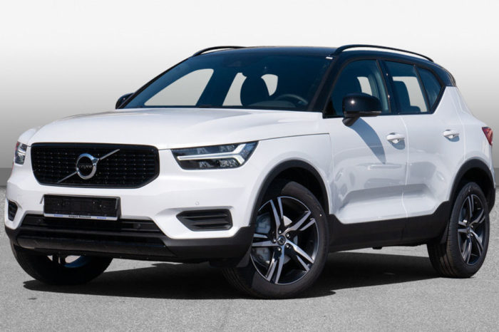 VOLVO XC40 T3 Geartronic R-Design